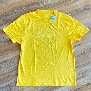 Giordano tshirt short sleeve for men 
Slim fit